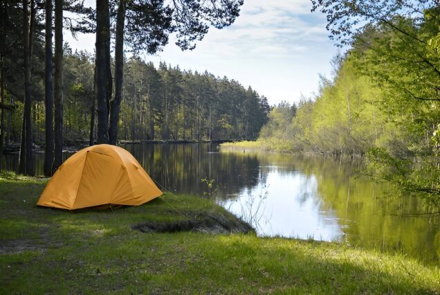 10 Essential Tips for Your First Camping Adventure in Nature