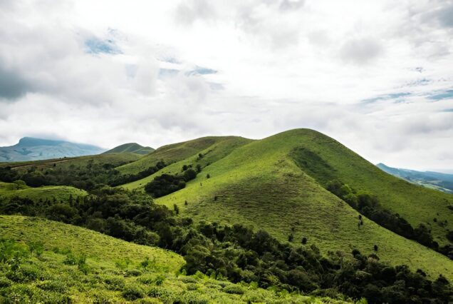 Monsoon Treks in India: Trails for the True Explorer