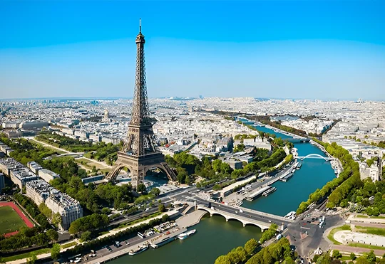 From Jungfrau’s snowy peaks to the chic Riviera and romantic Paris, discover Europe at its most enchanting.